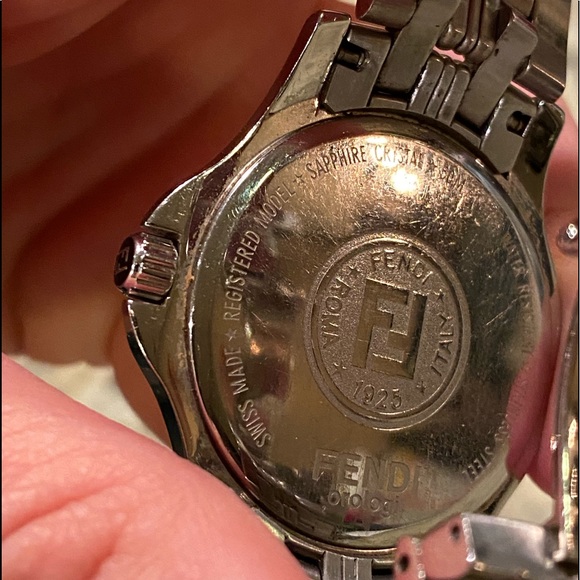 FENDI Orologi Sapphire Crystal Unisex watch - Picture 2 of 3